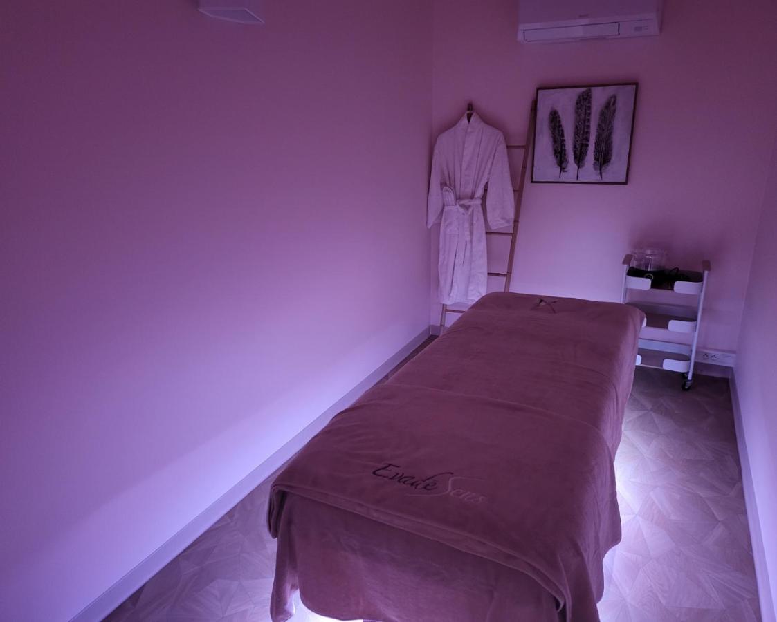 Hotel Causse Comtal Rodez, The Originals Relais Gages-le-Haut Ngoại thất bức ảnh